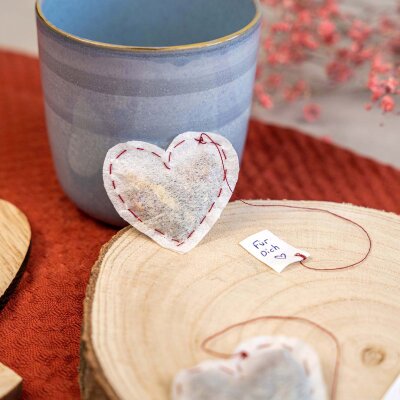 Teebeutel in Herzform - DIY Anleitung für diese selbstgemachte Geschenkidee - Teebeutel in Herzform - DIY Anleitung für diese selbstgemachte Geschenkidee